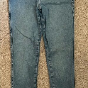 Good American Women's Skinny Jeans in Blue